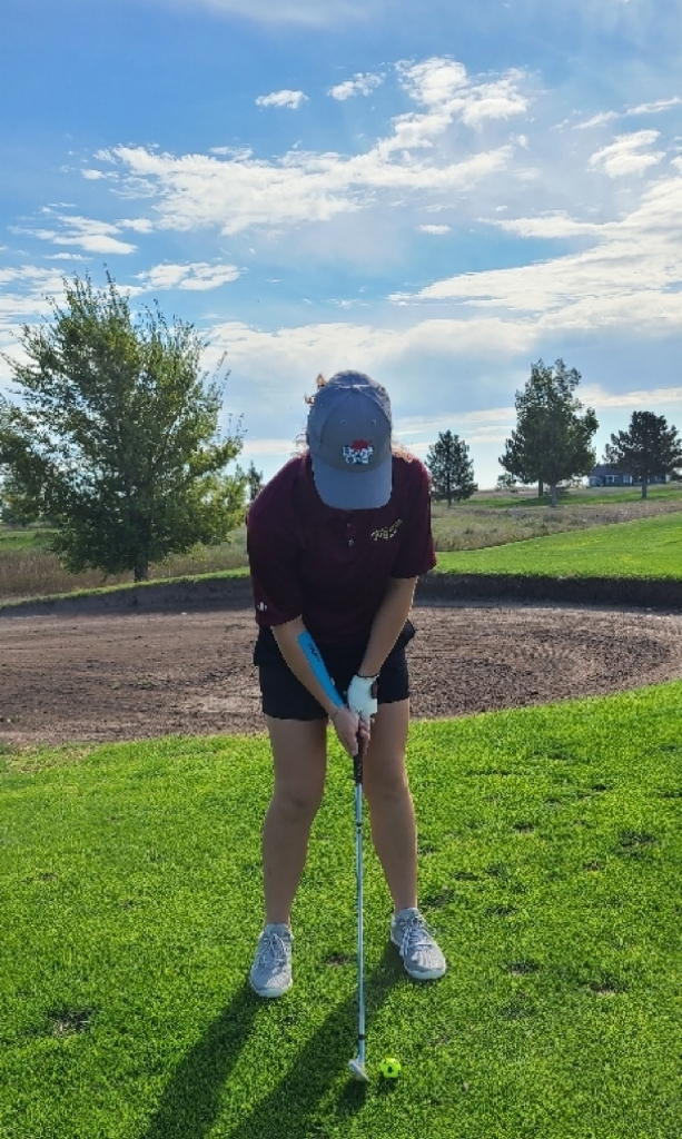 Kenedy Bailey golfing in Ogallala, Nebraska 9/20/22